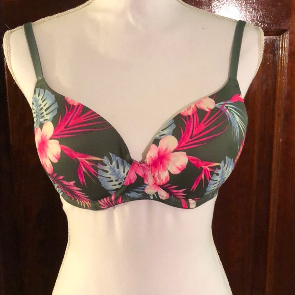 PINK Victoria's Secret Tropical Print Bra